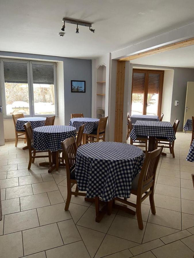Chez Herve Le Chatelet La Chaux Neuve Exterior photo